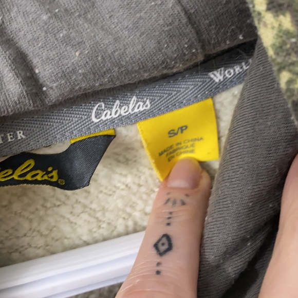 Cabela’s ColorPhase Women’s Hoodie - Size Small - Picture 2 of 3